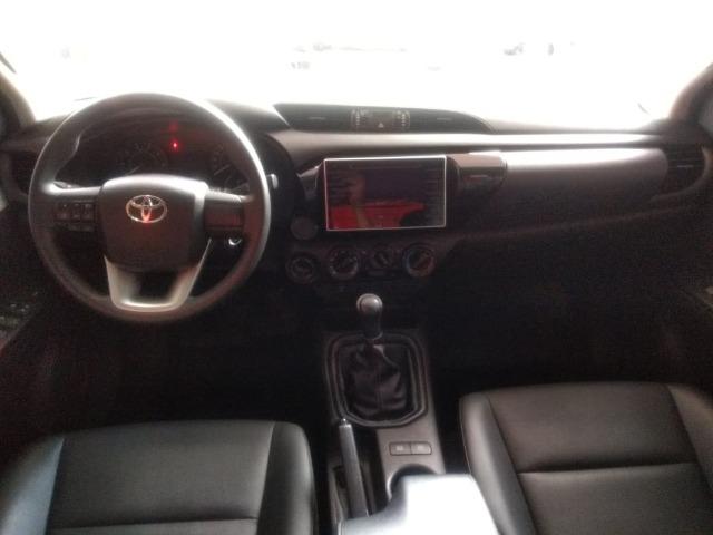 Toyota Hilux Std 2.8 Cd 16v 4x4 Manual - 2018/2019 - Foto 6