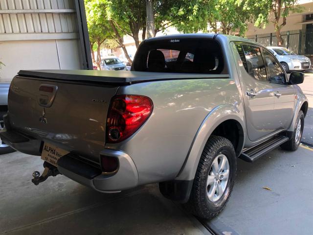 Mitsubishi l200 triton 2011/2012 3.2 hpe 4x4 cd 16v turbo intercooler diesel 4p automátic - Foto 3