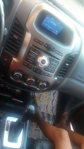 Vende-se ranger limited 2014 aceita troca por carro strada até o valor de 50.000,00 - Foto 7