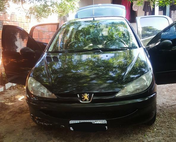 Peugeot 206 em dias completo, preço negociável