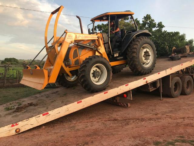 Trator valtra bm 100