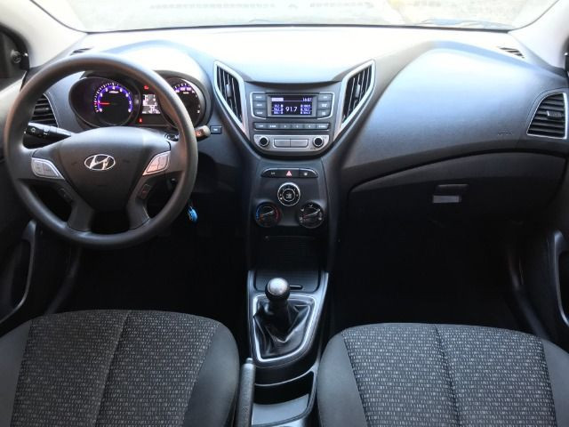 HB-20 Hatch 1.0 12V Confort Flex 2017 - Foto 17