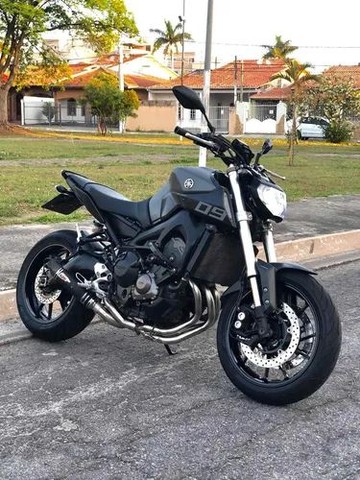 YAMAHA MT 09