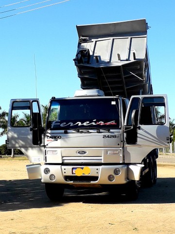 FORD 2428 2010 COMPLETO