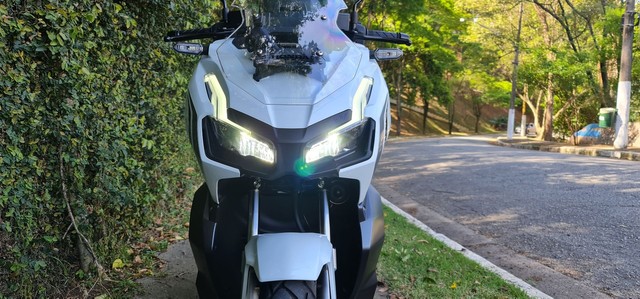 HONDA ADV150