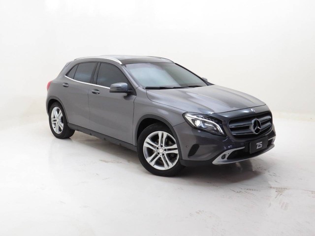 GLA 200 2016/2016 1.6 CGI ENDURO 16V TURBO FLEX 4P AUTOMÁTICO