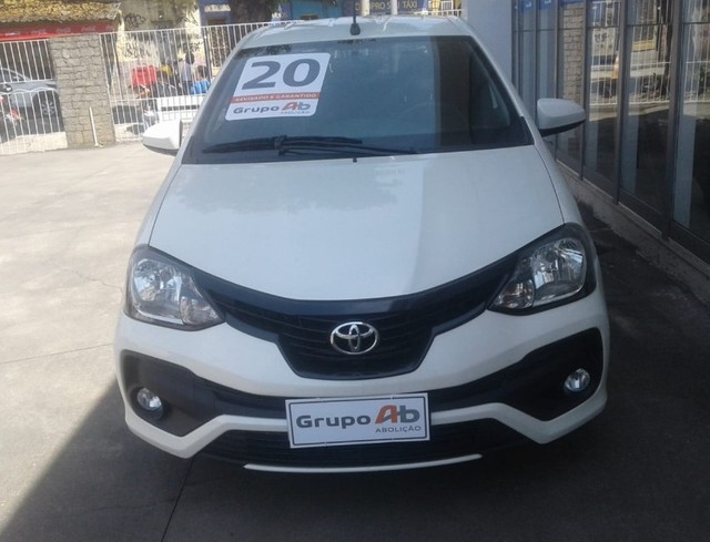 TOYOTA ETIOS HB X VSC MT 4P
