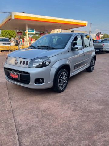 FIAT UNO SPORTING 1.4 2013