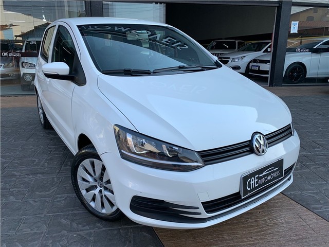 VOLKSWAGEN FOX 2015 1.0 MI TRENDLINE 8V FLEX 4P MANUAL