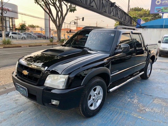 CHEVROLET S10 2.4 ADVANTAGE 4P
