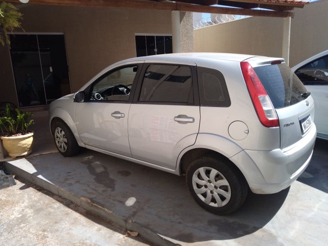 FIESTA 1.6 COMPLETO