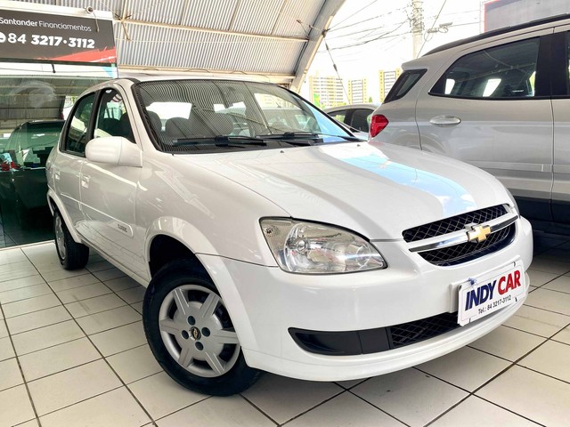 CLASSIC 2015/2016 1.0 MPFI LS 8V FLEX 4P MANUAL