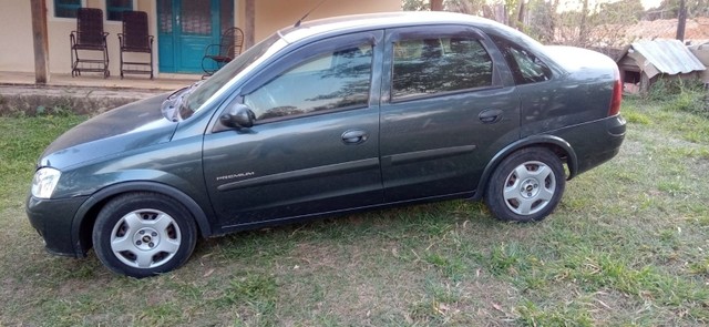 CORSA SEDAN PREMIUM 1.4