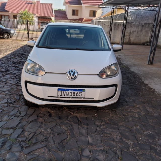 VOLKSWAGEN UP TAKE 2015