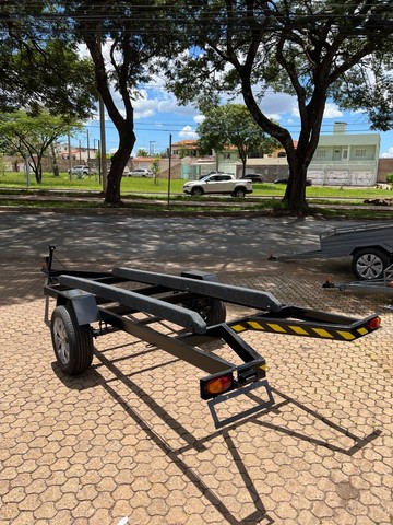 Reboques Carretas para Barcos Canoas - Foto 6
