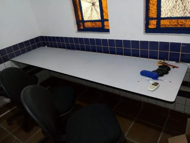 Mesa / balcão suspensa - Foto 3