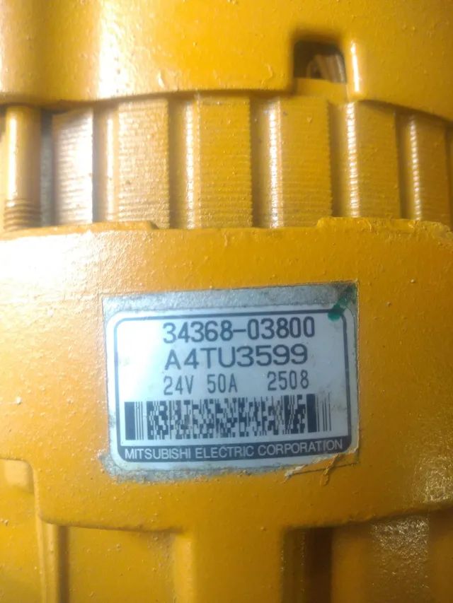Alternador escavadeira 320D Caterpillar original  - Foto 3