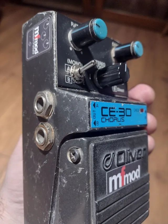 Pedal Chorus Oliver CE-30 MfMod leslie