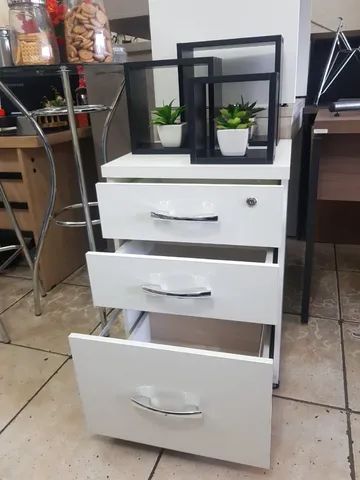 Gaveteiro MDF Móvel com rodinhas. NOVO 69x41x48