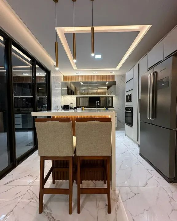Casa mobiliada com 4 suites, energia solar e piscina na Cidade Alpha - Foto 3