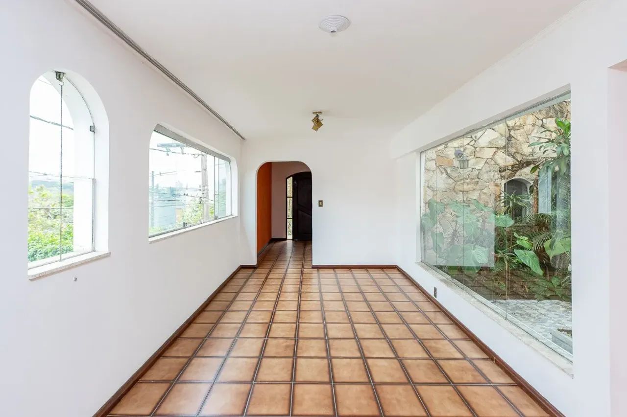 Casa tipo para venda com 4 quartos, 327m² - Foto 7