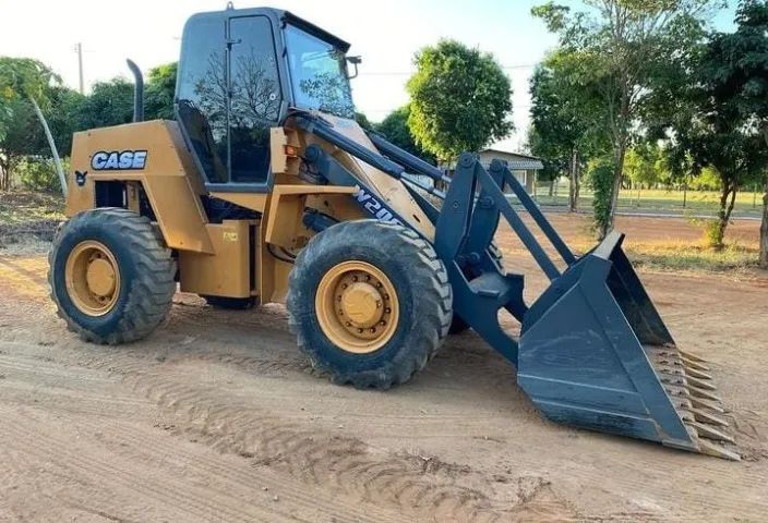 Pá carregadeira case w20e ano 2015 - Foto 6