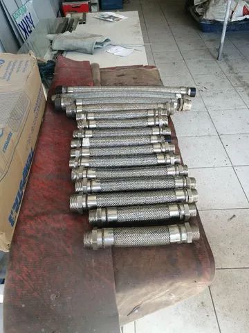 Tubos flexíveis de inox 