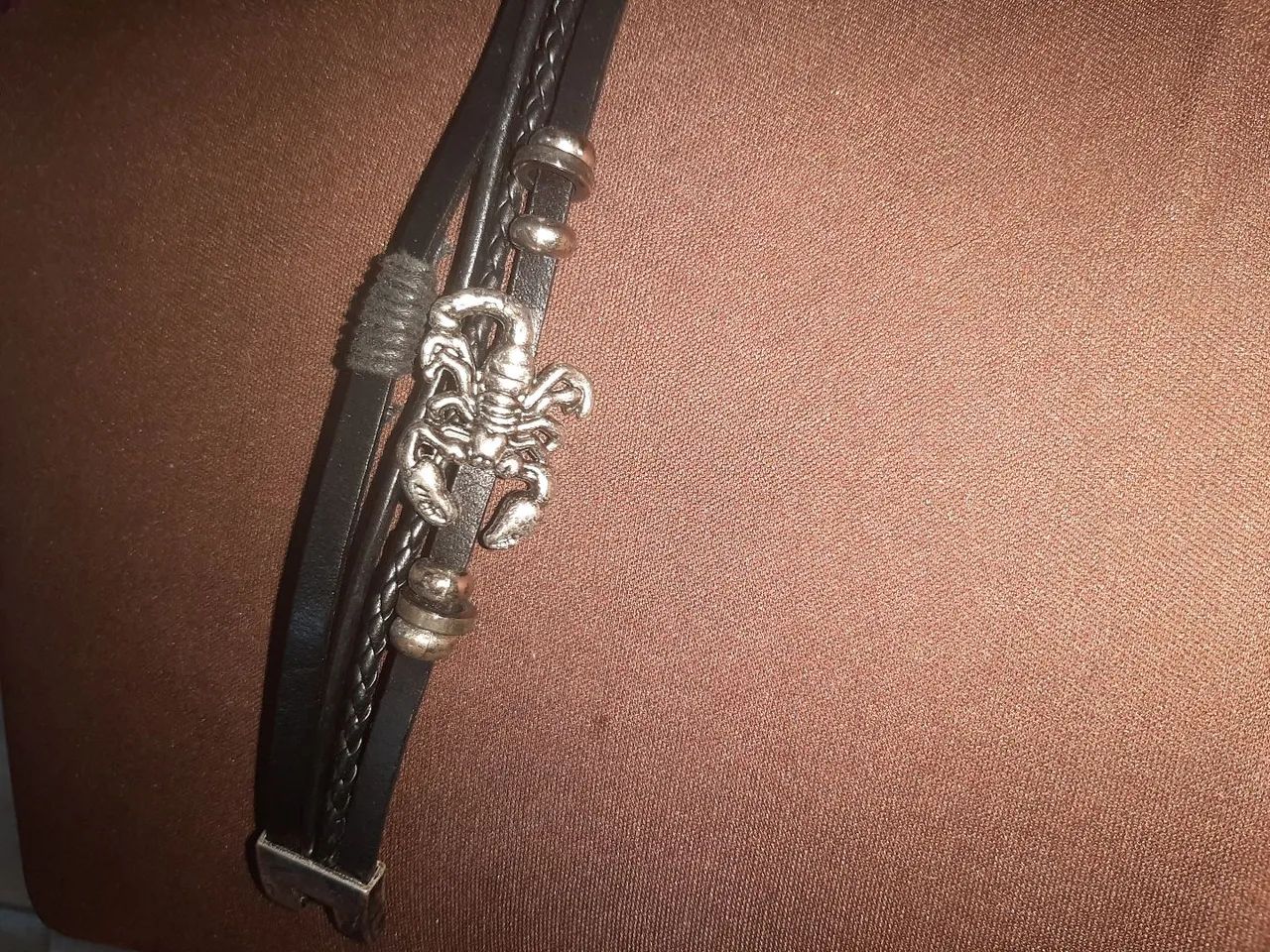 Pulseira escorpião importada