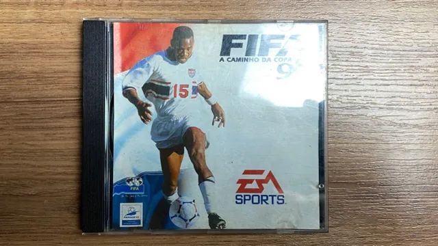 FIFA 98 - A Caminho da Copa - Game PC - CD-Rom