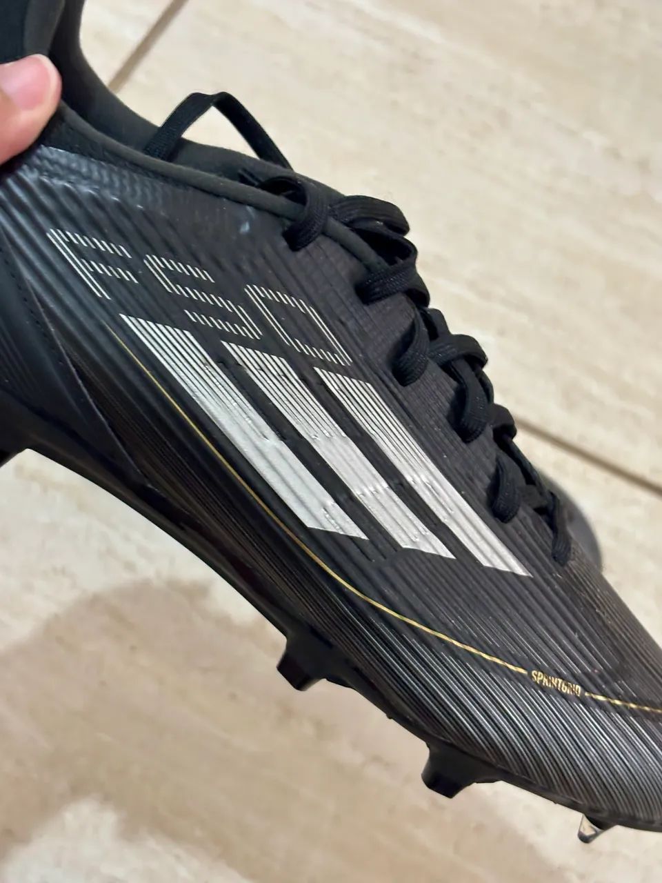 Chuteira Adidas F50 Original - Campo FG - Preta, Tam 40