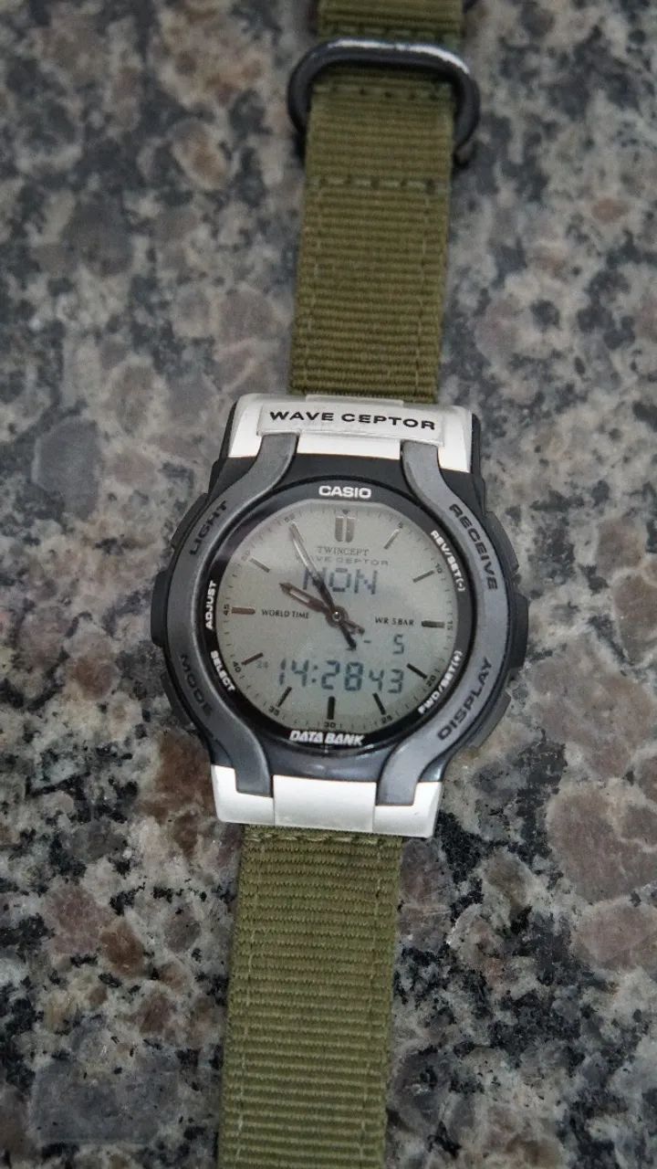 Relógio Casio DATA BANK WVA-200 Wave Ceptor Retro Vintage Casual Pulseira de Linho