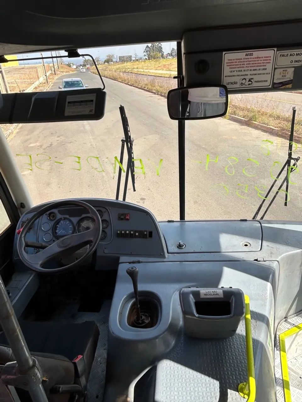 Ônibus 2009 - Foto 2