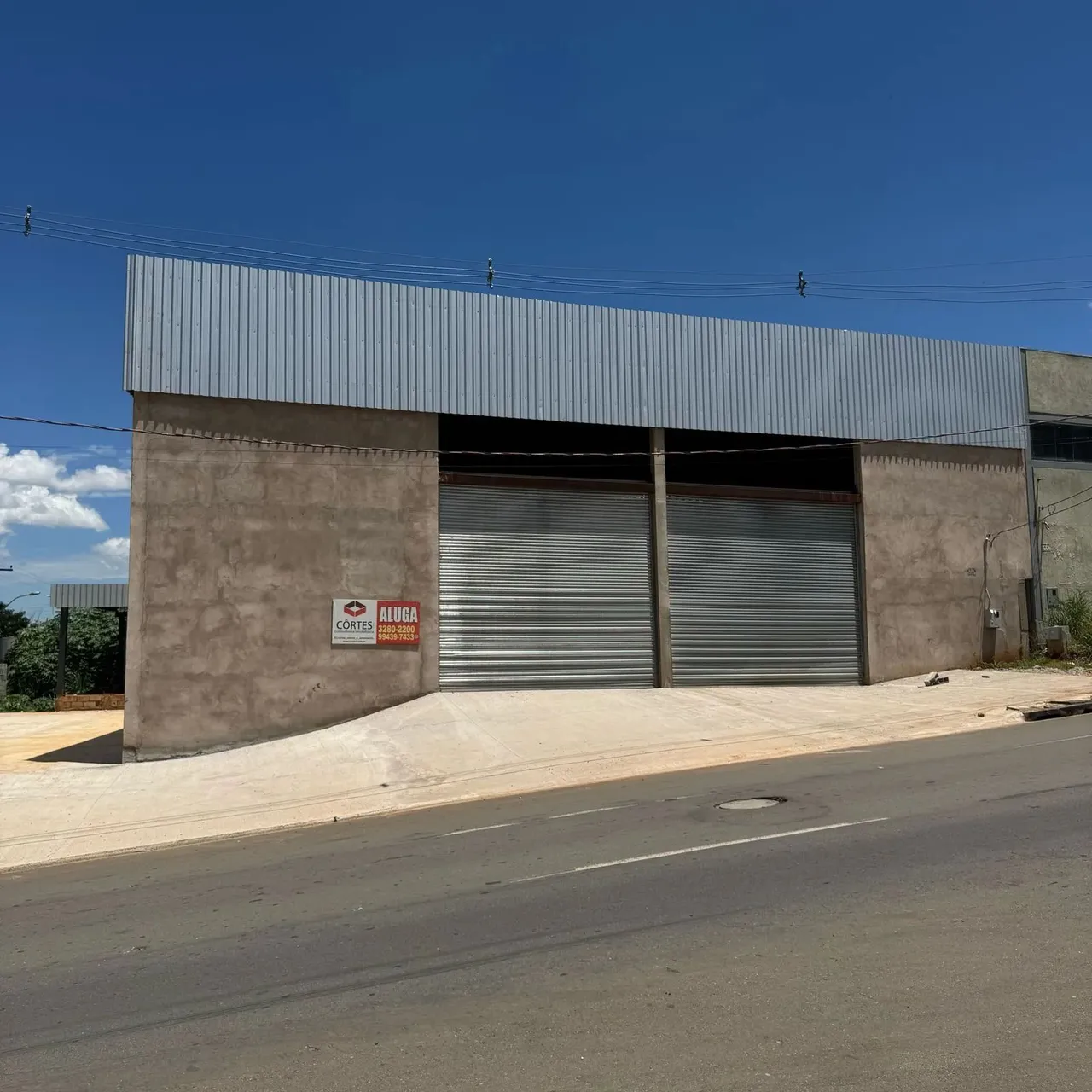 Cortes Imobiliária aluga Ótimo Galpão, Chácaras São Pedro - Aparecida de Goiânia - GO