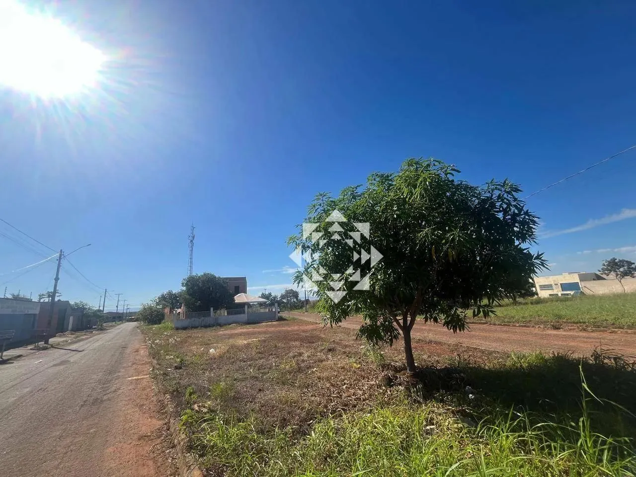 Terreno à venda, 300 m² por R$ 80.000 - Luzimangues - Porto Nacional/TO