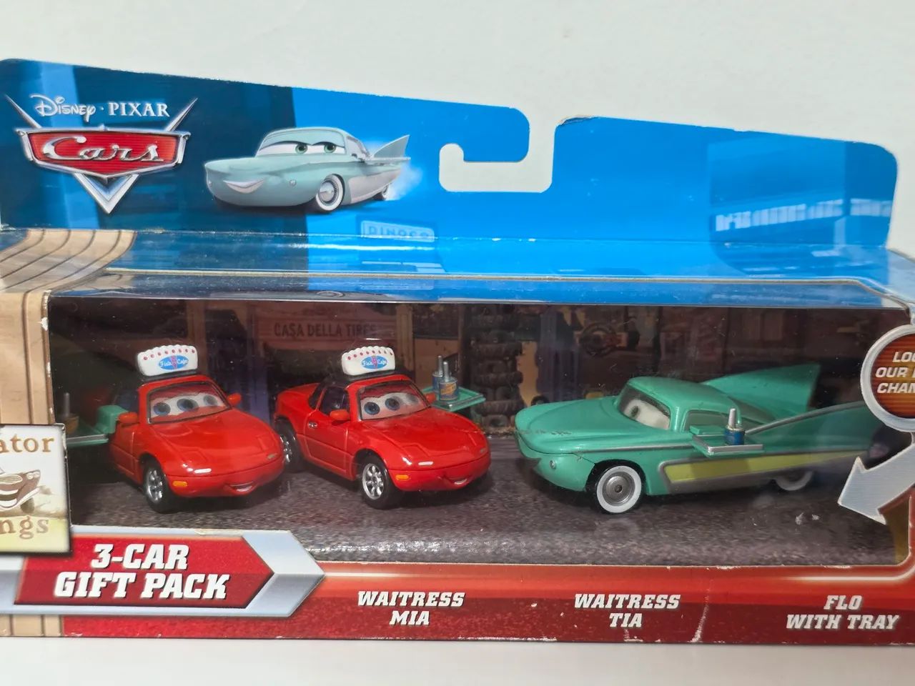 Gift Raro Raro Raro 3-Car Gift Pack (Raro) - Oficial Disney Pixar Cars - Hobbies e coleções ...