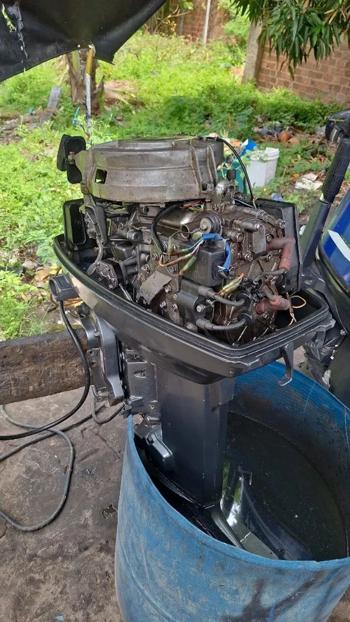 Vendo motor de popa suzuki 40hp  - Foto 6