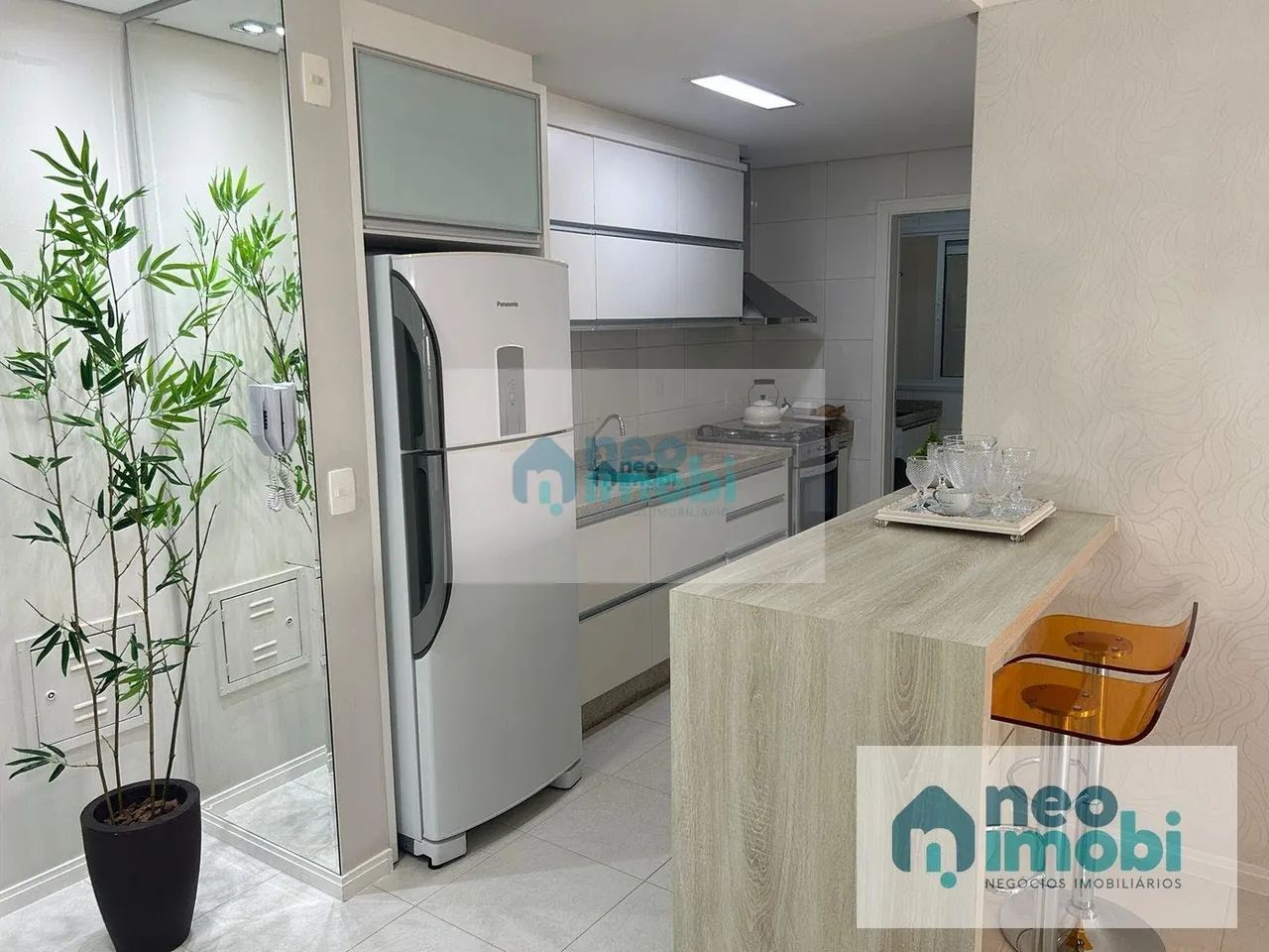 Apartamento mobiliado com 2 dormitórios, 81 m², Praia de Palmas, Governador Celso Ramos, S - Foto 5