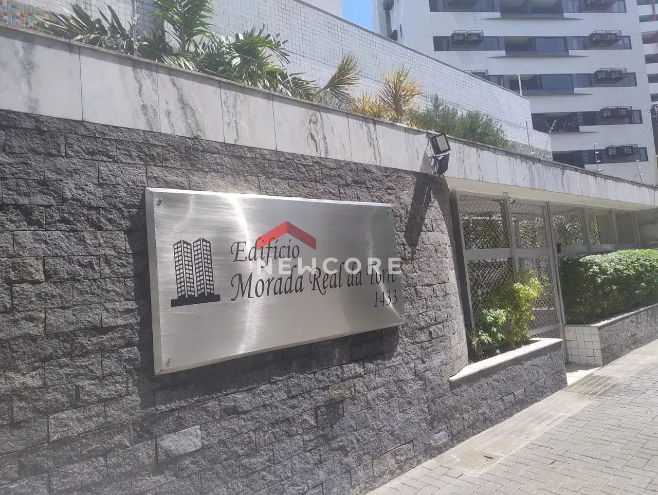 Apartamento em Rua Real da Torre - Madalena - Recife/PE