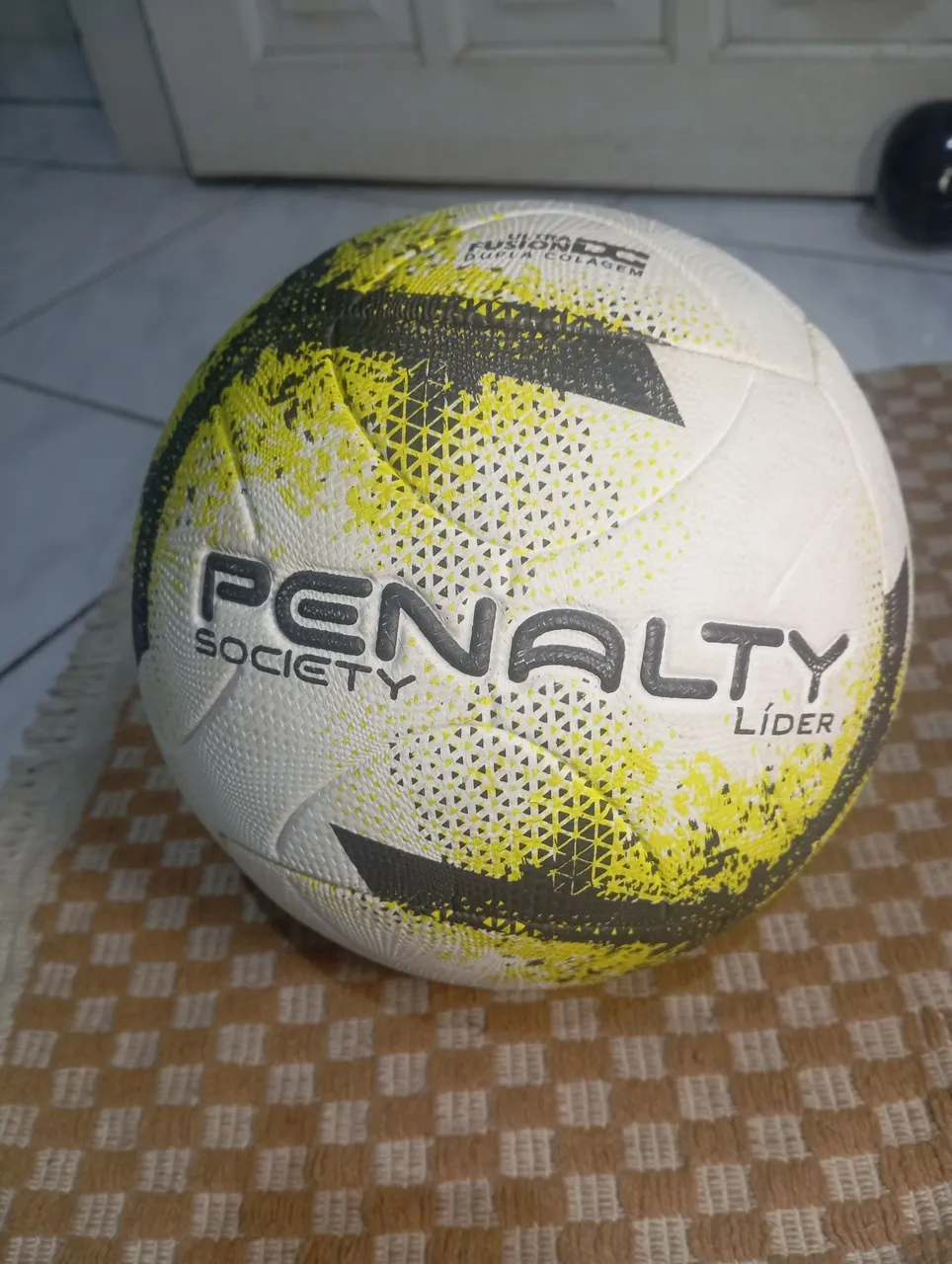 Bola de Futebol Penalty Society Líder