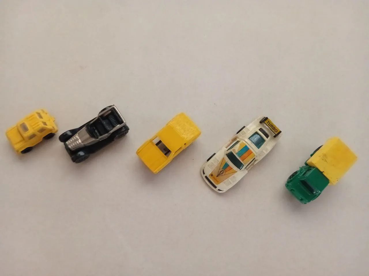 Coleção de Carrinhos Miniatura anos 80 - Brinquedos e Jogos