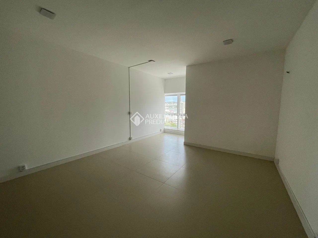 Sala/Conjunto no bairro Canto - Foto 3