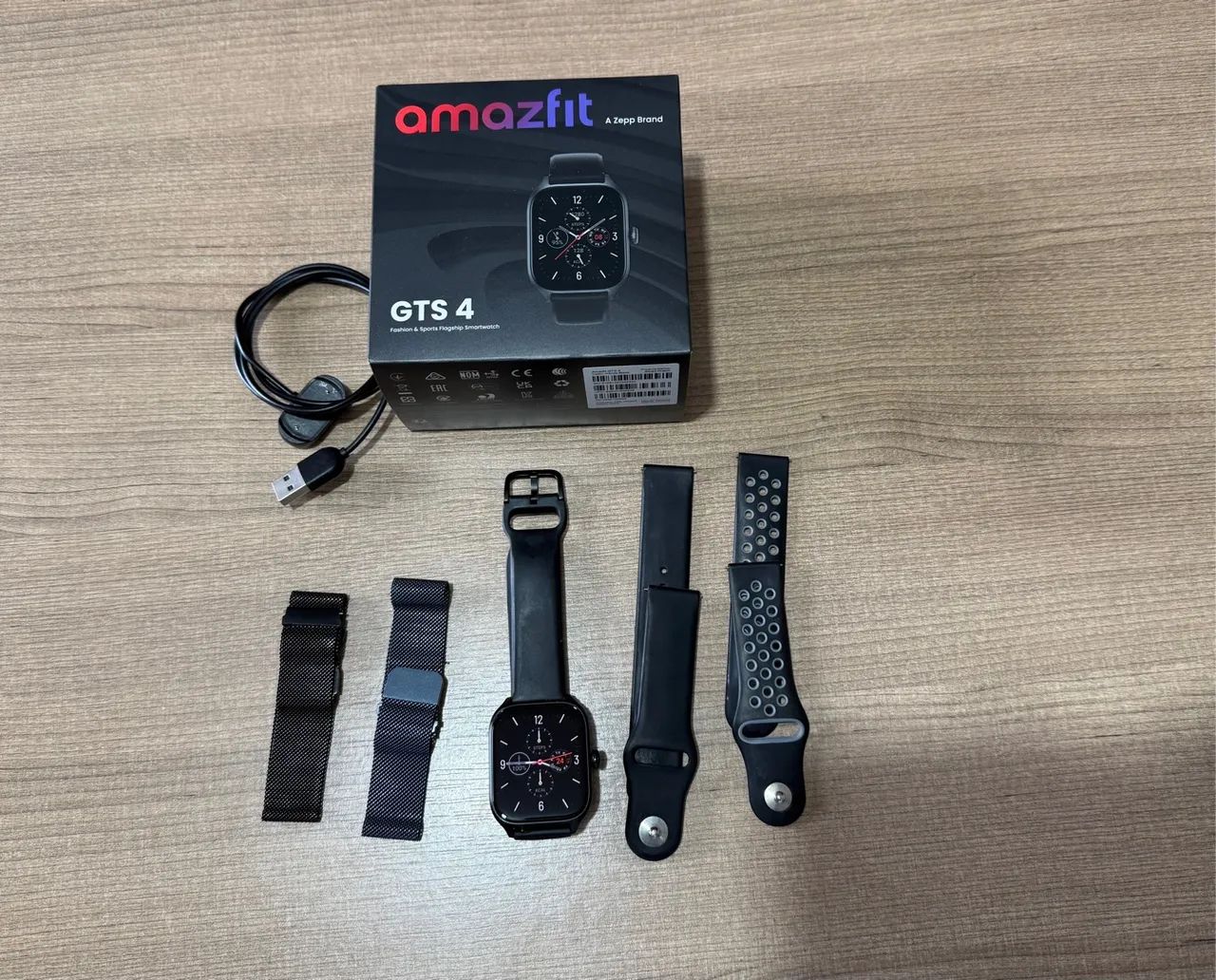 Amazfit GTS 4 - Pulseiras e Carregador