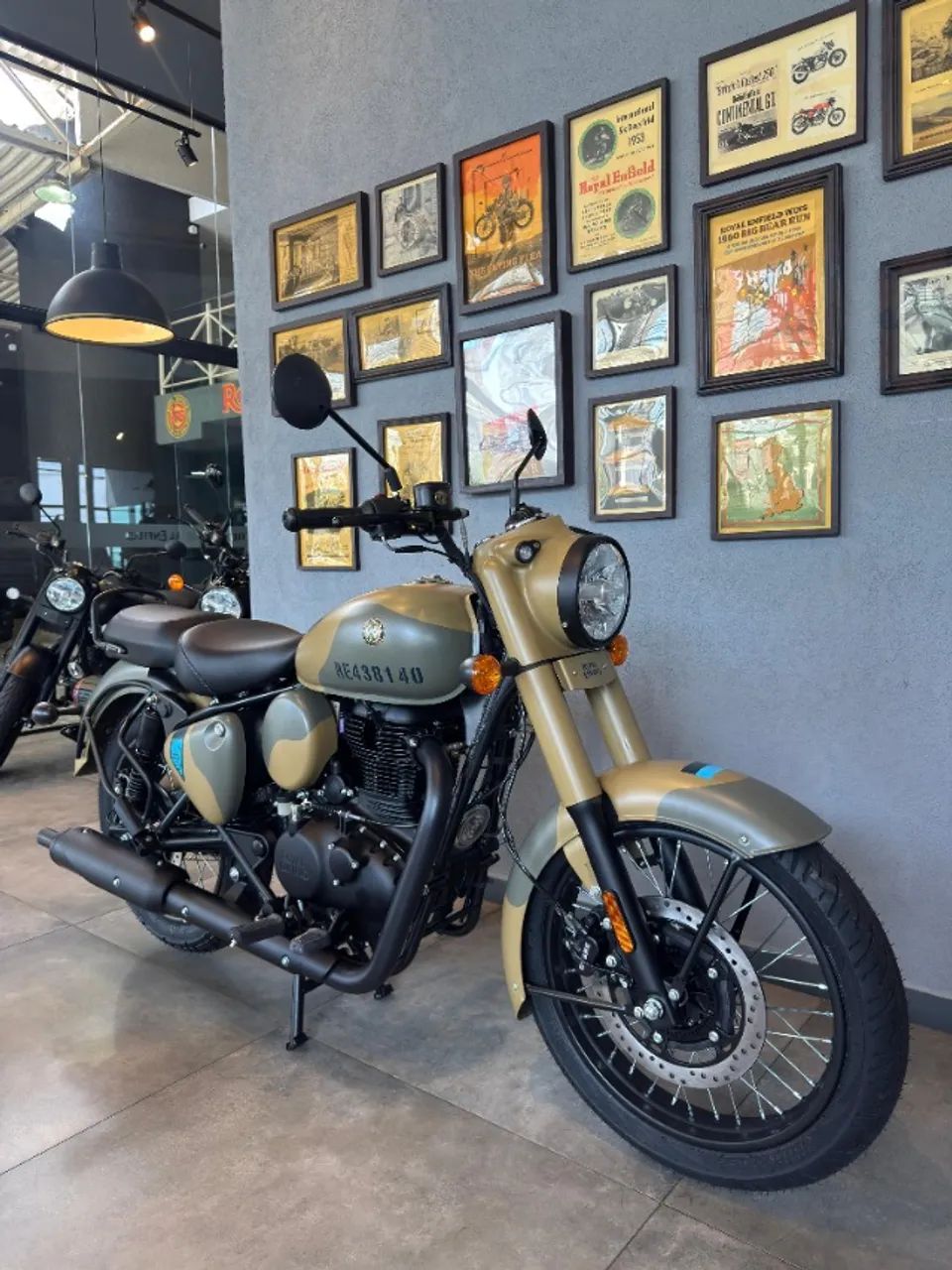Royal Enfield Classic Commando Sand 2025/2026 - Foto 3