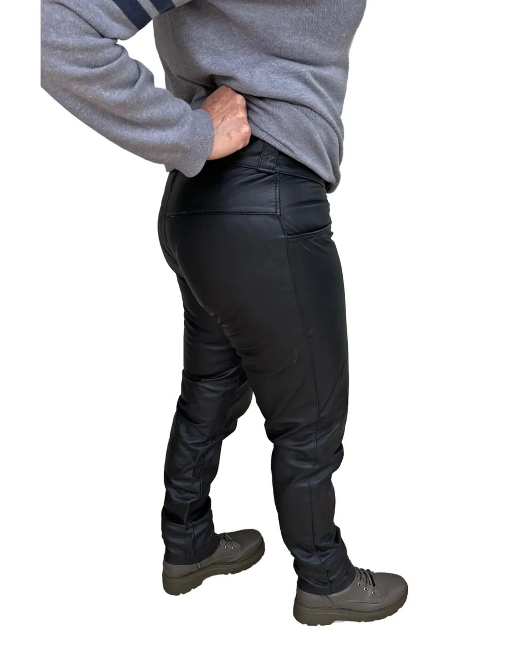 Calça de Couro Legítimo Feminina Tam 36 - Foto 3
