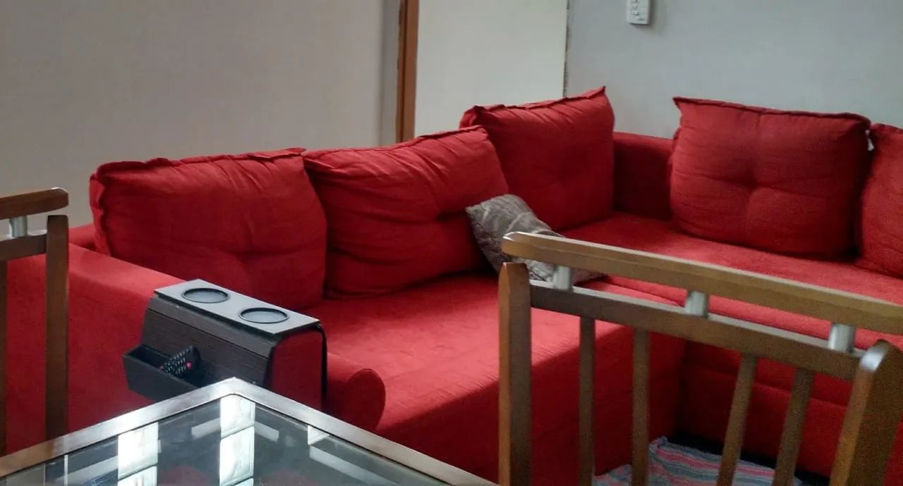 Sofá de Canto Vermelho - Conforto e Estilo! - Foto 3