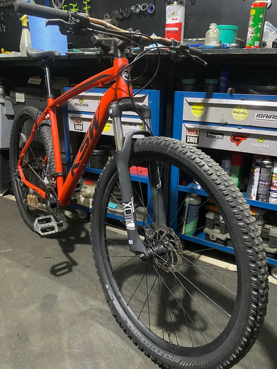 Bike KSW 29 Shimano Deore 24 marchas freio hidráulico  - Foto 2