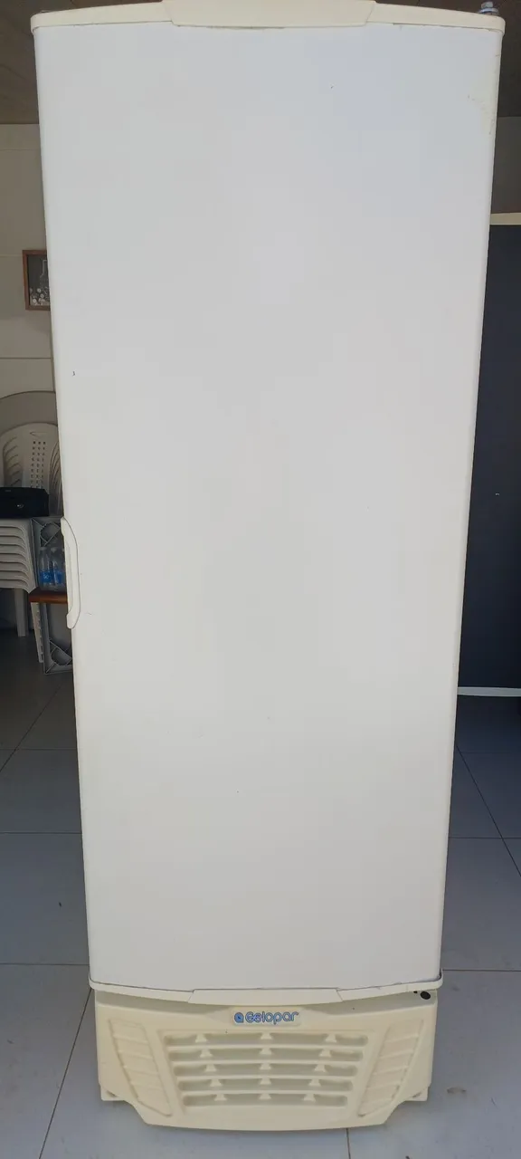 Freezer vertical Gelopar