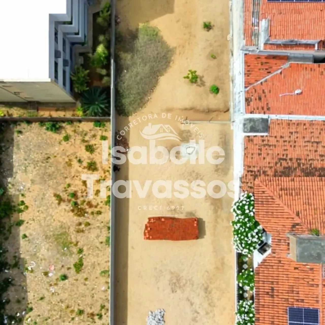 Lote com 720m² | Ponta Negra
