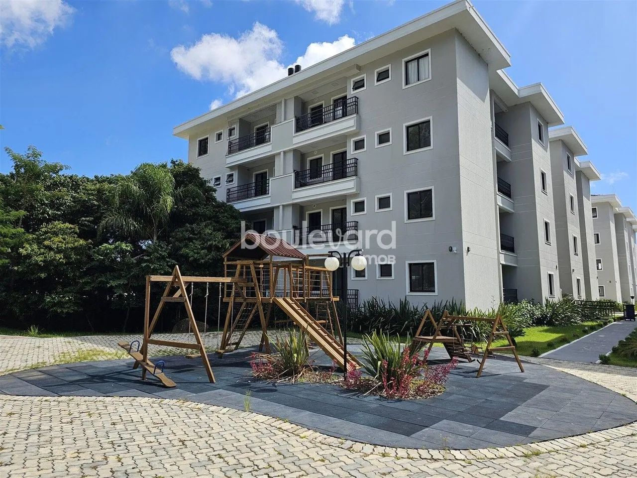 Apartamento de 2 Dormitórios | Vargem do Bom Jesus