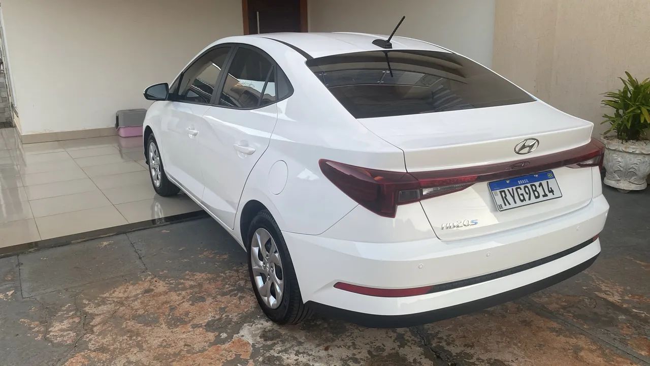 Vendo Hb20s 2023/24 Completo 12 mil km  - Foto 2